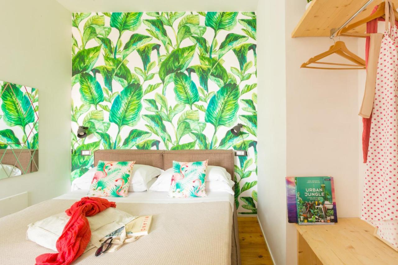 Duomo Views, Light, Jungle-Inspired Studio With Terrace Milano Exteriör bild