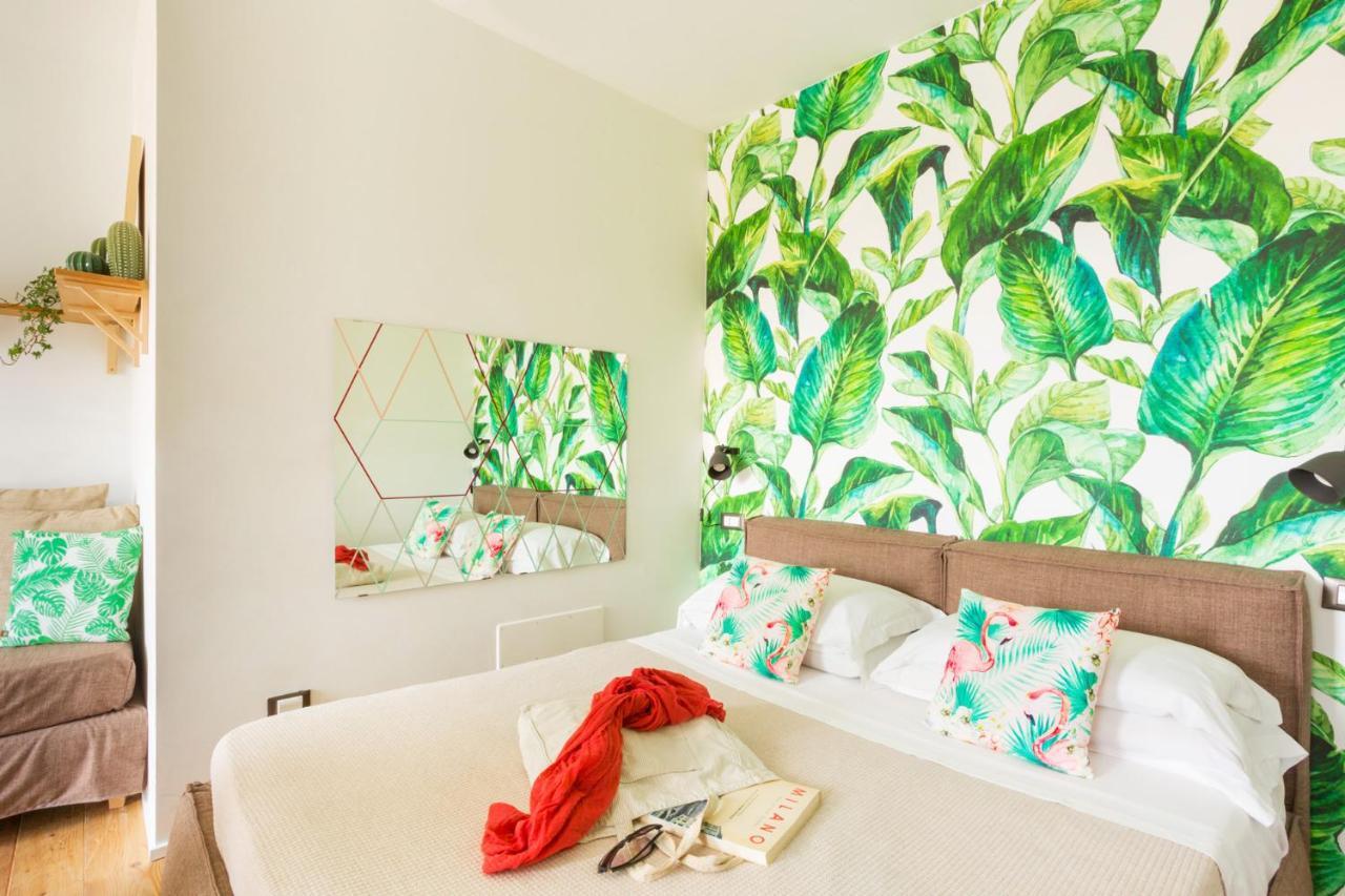 Duomo Views, Light, Jungle-Inspired Studio With Terrace Milano Exteriör bild