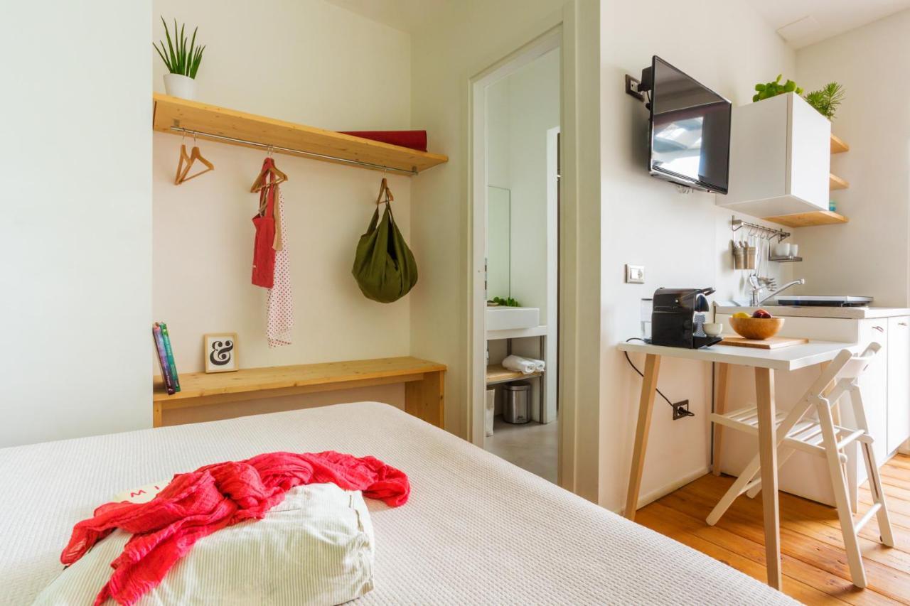 Duomo Views, Light, Jungle-Inspired Studio With Terrace Milano Exteriör bild